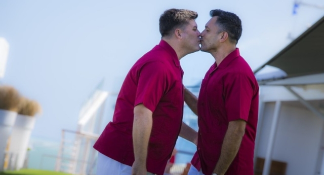 Gay Couple Wed In Groundbreaking Same Sex Marriage