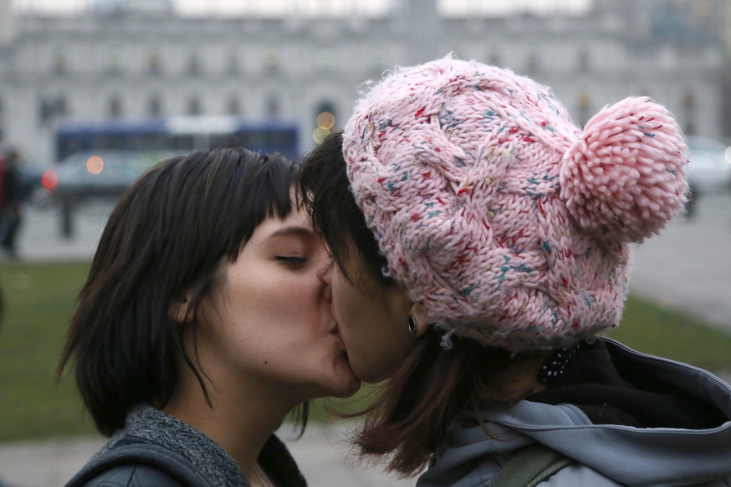 Quarter Of Straight Women Have Had Lesbian Sex While Half