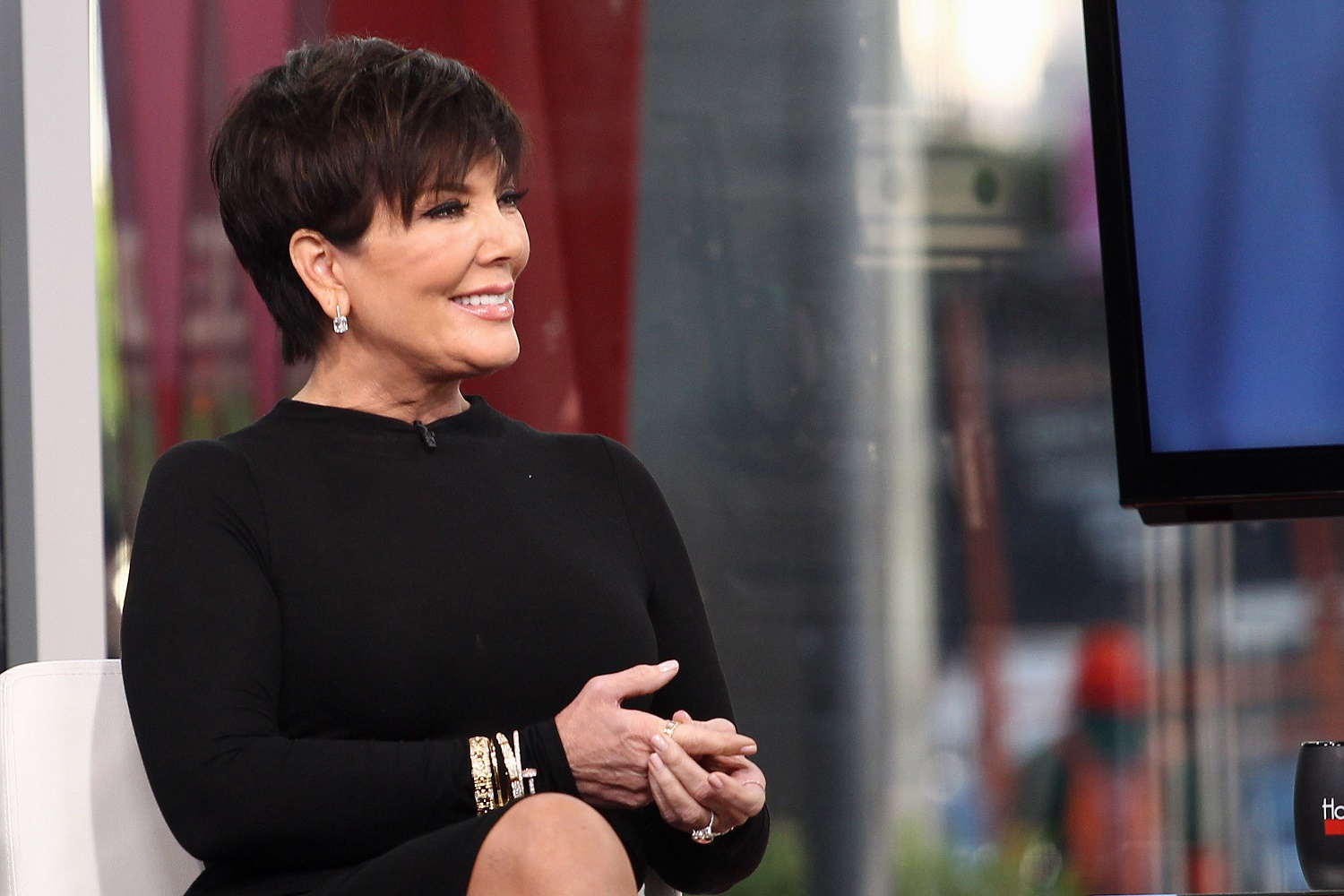 Kris Jenner wanted Caitlyn to 'pray away' gender dysphoria ...