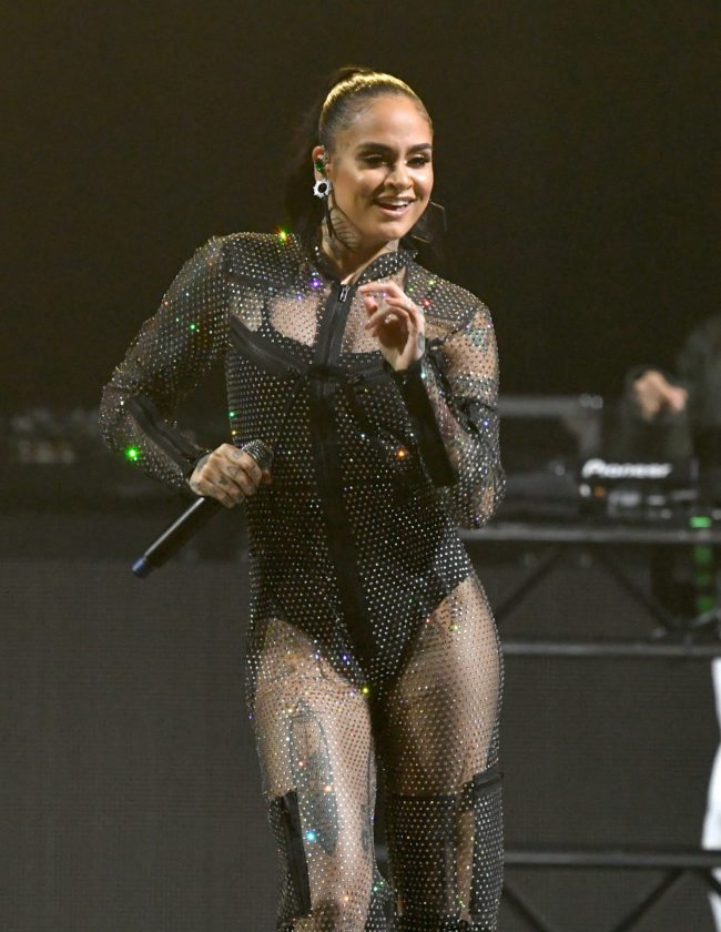 INGLEWOOD, CA - MARCH 02: Singer Kehlani performs at The Forum on March 2, 2018 in Inglewood, California. (Photo by Kevin Winter/Getty Images)