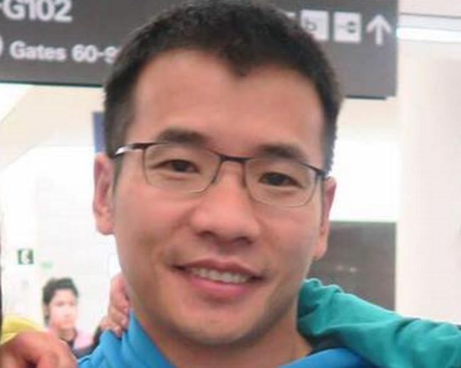 A Facebook profile picture of Grindr president Scott Chen