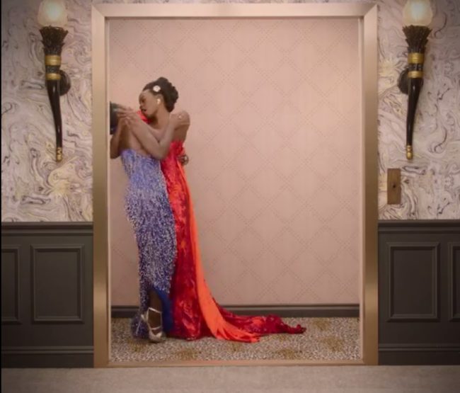 Black Panther stars Lupita Nyong'o and Danai Gurira kiss at InStyle's Golden Globes after-party