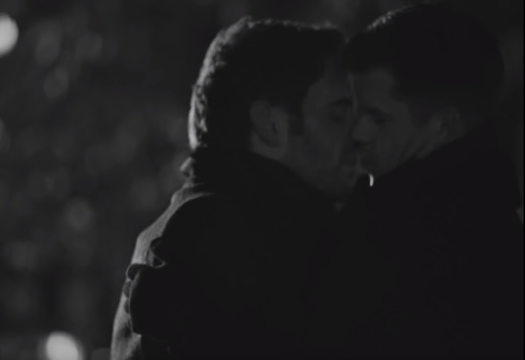 Ben Platt kisses Charlie Carver in his "Ease My Mind" music video